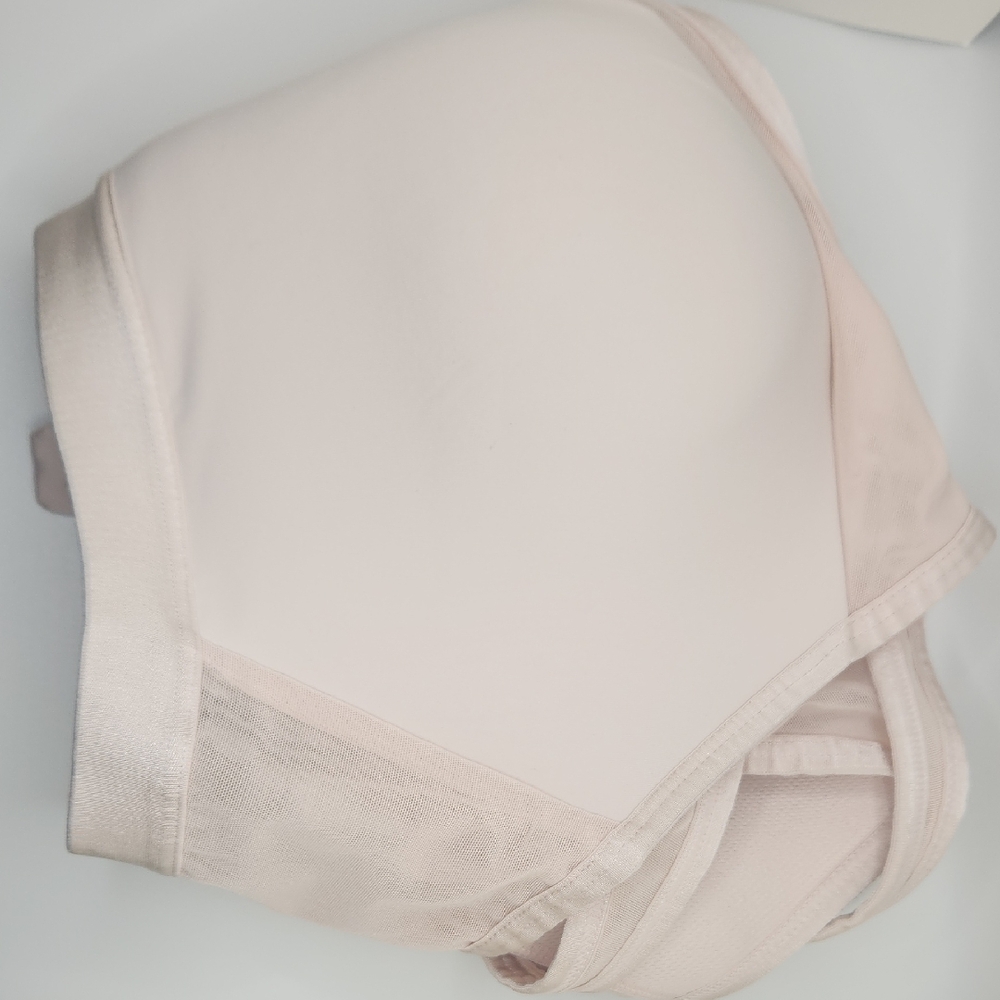 Victoria's Secret Light Pink Sports Bra